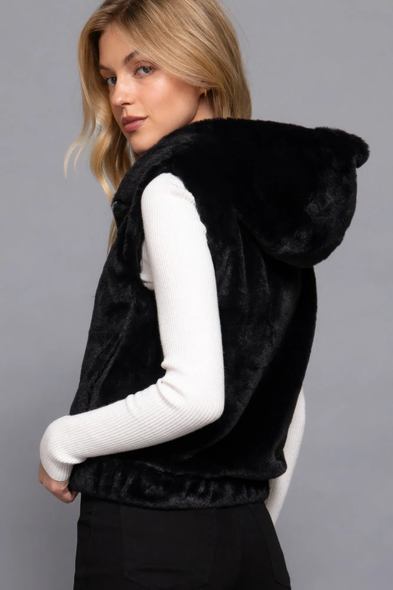 Hot Girl Frostee Faux Fur Hooded Vest In Black