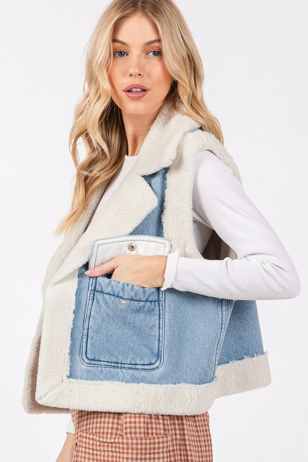 Pocketed Collared Neck Sherpa Vest