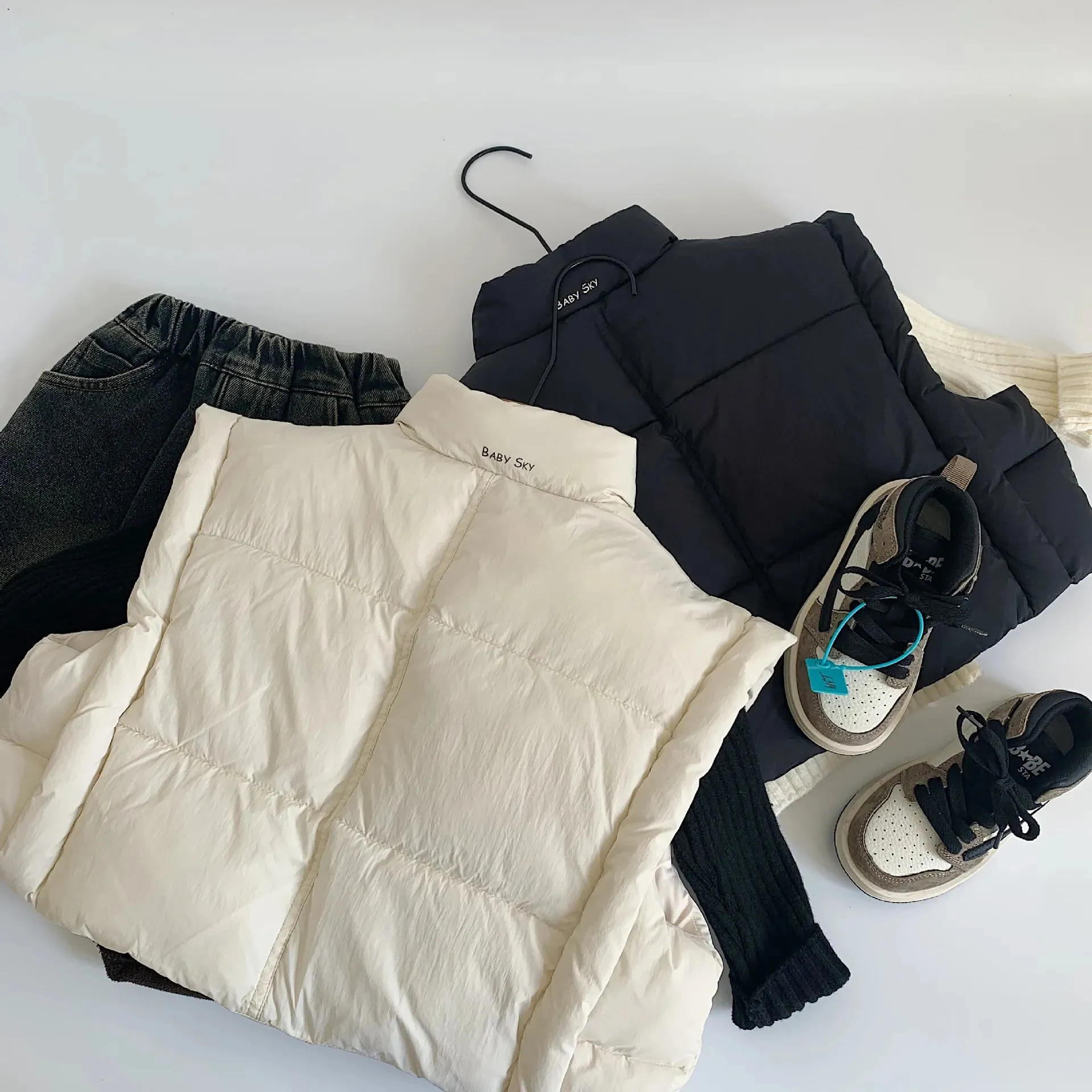 Solid Zip-Up Puffer Vest