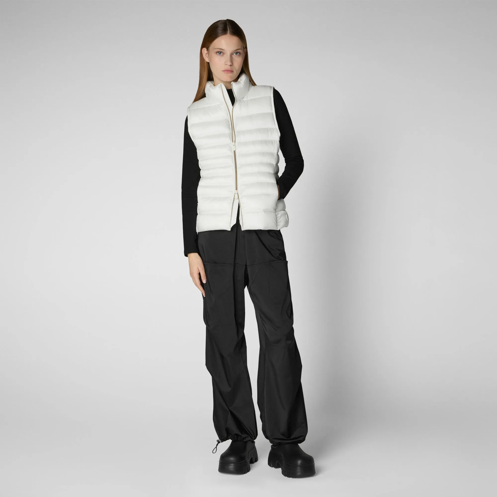 Women's Animal free Puffer Vest Lynn  in off white