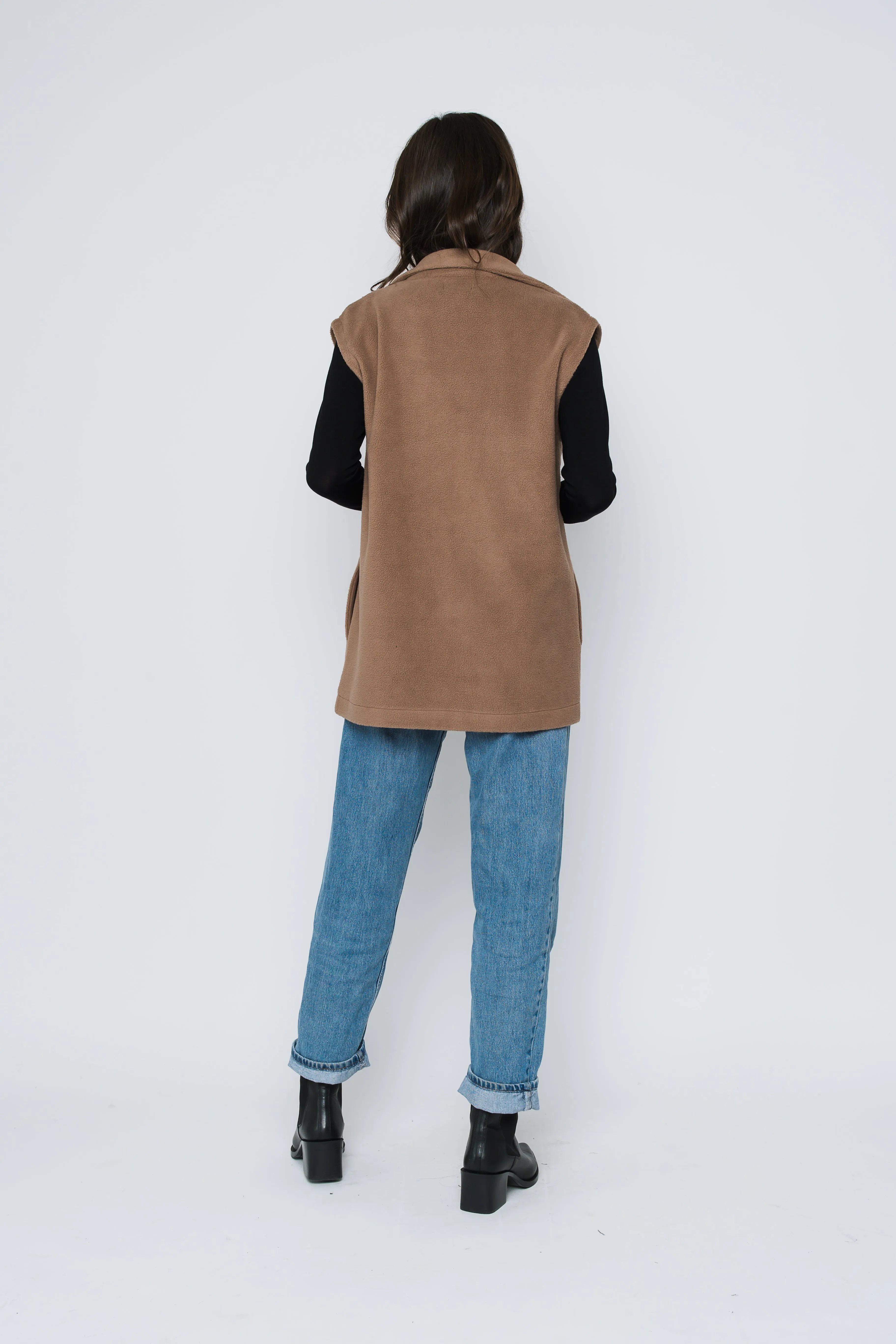 Wren-Sherpa Vest