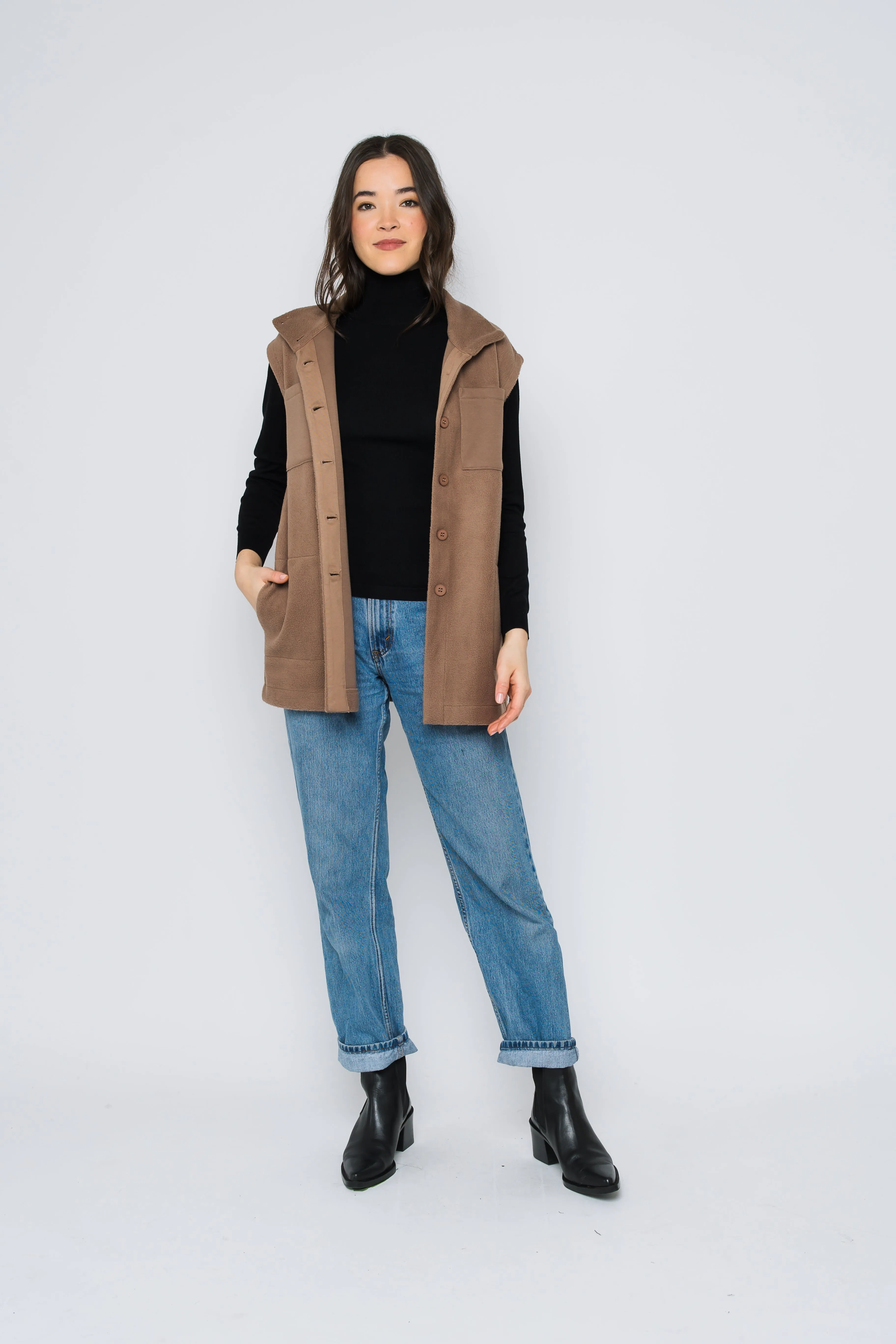 Wren-Sherpa Vest