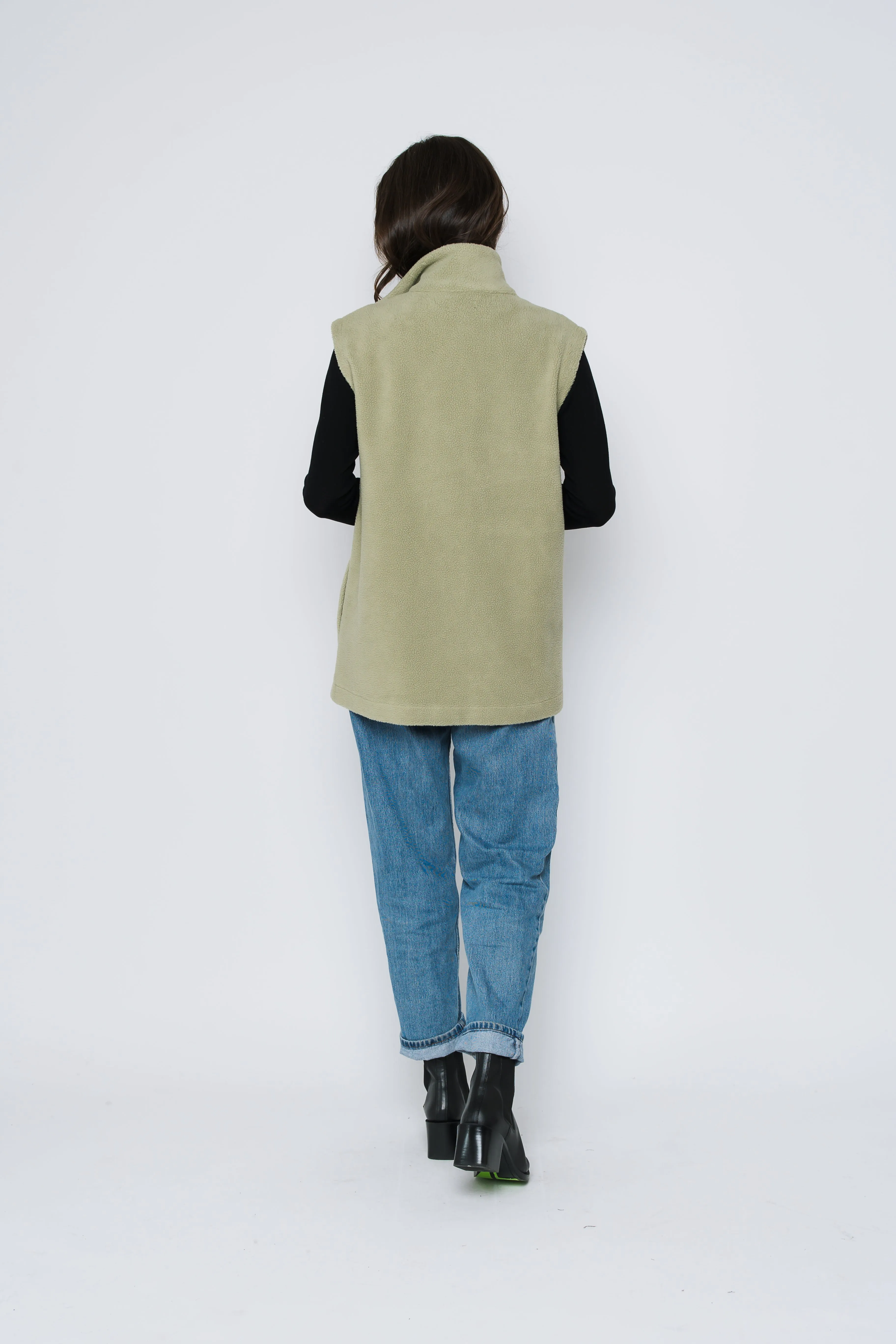 Wren-Sherpa Vest